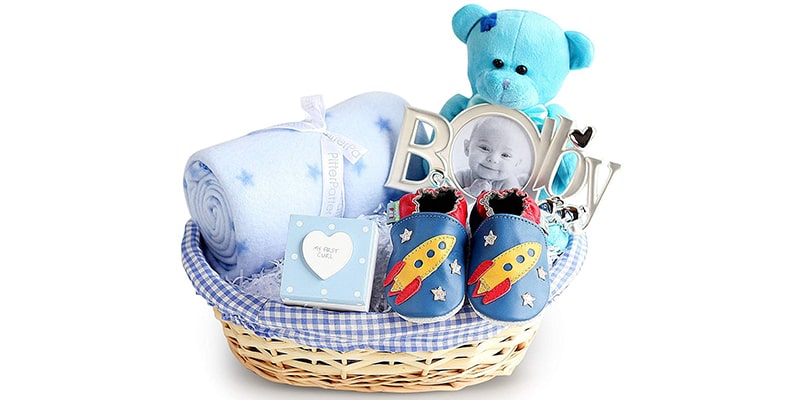 gift hamper ideas for newborn baby boy cover
